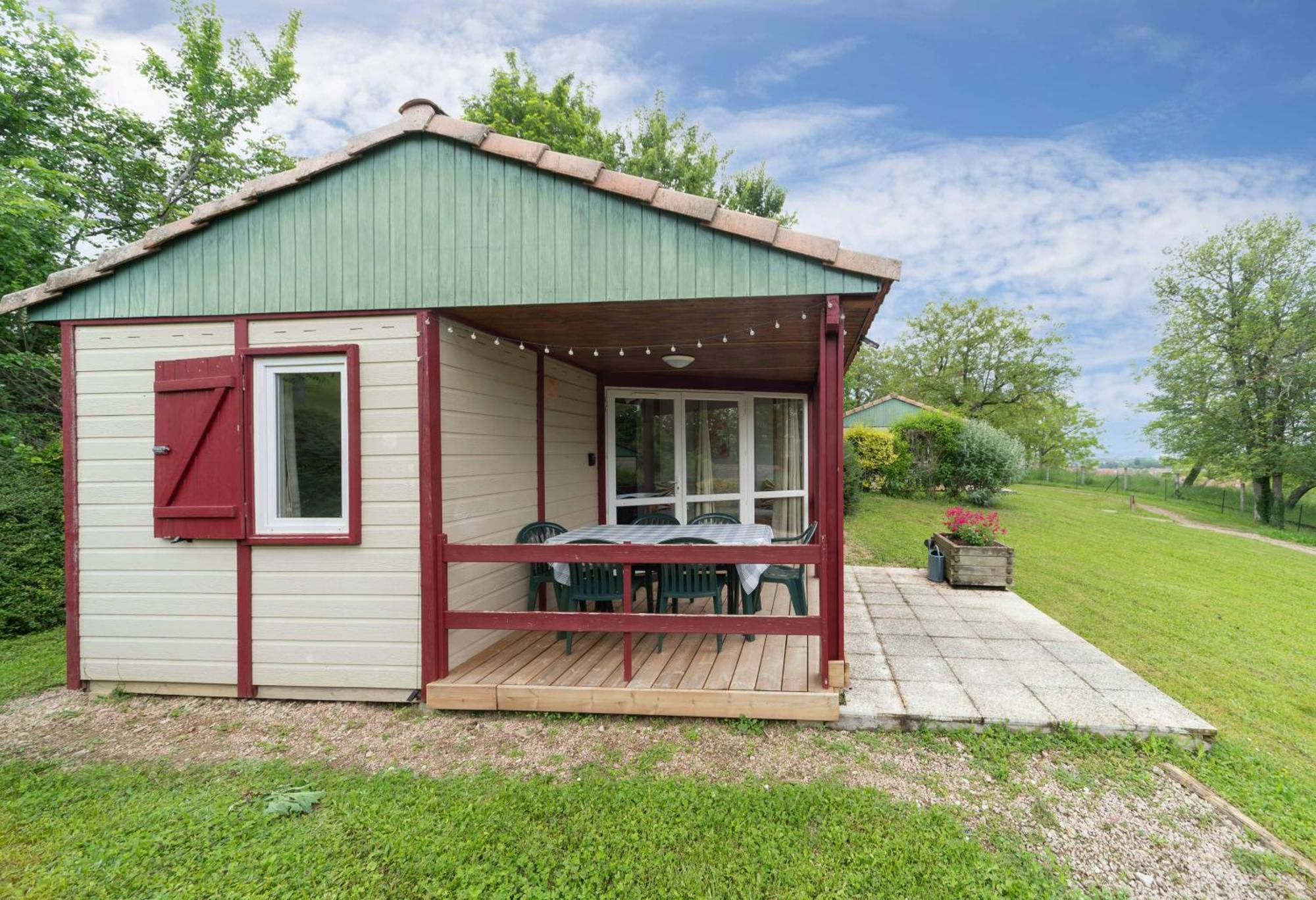 Camping Le Mont Libre - Cottage & Espace Nature - גנה מראה חיצוני תמונה