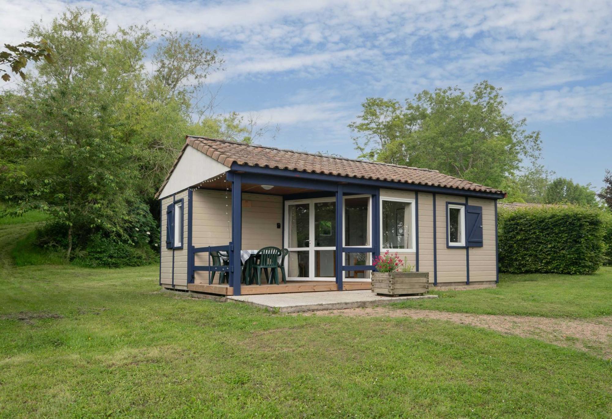 Camping Le Mont Libre - Cottage & Espace Nature - גנה מראה חיצוני תמונה